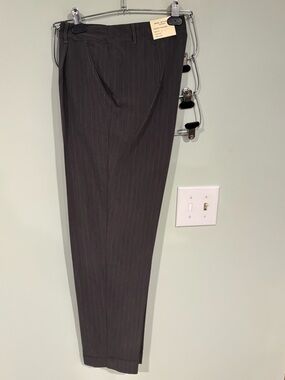 Max Studio London Pleated Trousers Women’s Smaller
